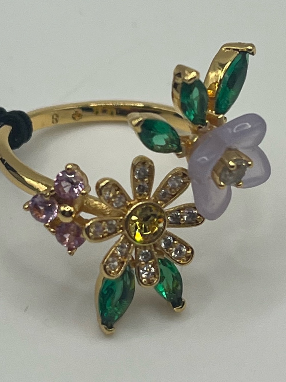 Kate Spade Bursting Blooms Floral Crystal Statement Ring NWT Size 8 - Picture 2 of 8